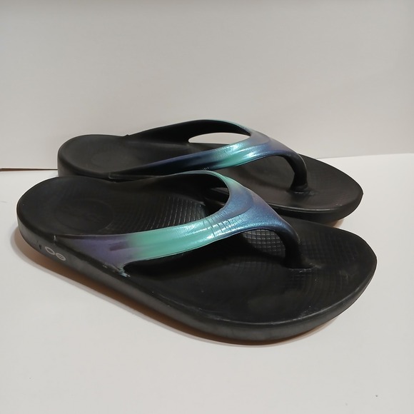 OOFOS Shoes - OOFOS Women 8 OOlala Luxe Recovery Flip Flop Thong Sandal Atlantis Blue